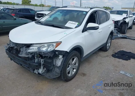 2014 Toyota Rav4 Xle z USA, uszkodzony, nr VIN 2T3WFREV4EW099202